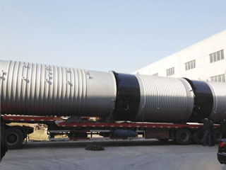 內(nèi)，外冷卻罐